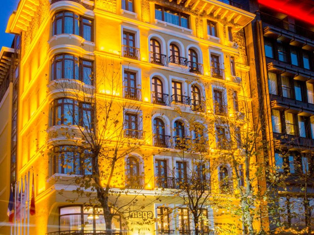 Istanbul macka palas. Нишанташи фото. Regard Hotel Istanbul. Residence Hotel. Istanbul Nisantasi.