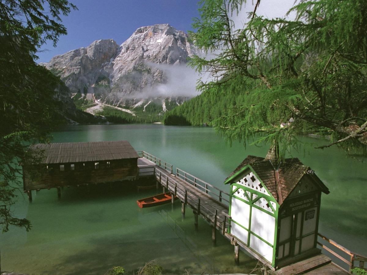 Images Of Hotel Lago Di Braies Prags Hotel Pictures
