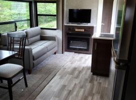 The 10 Best Pet Friendly Hotels In Hocking Hills Usa Booking Com