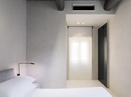 Hotel Scenario