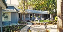 Cascades Guest Lodge