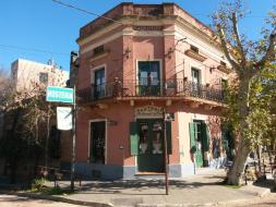Hotel 3 estrellas en Colon