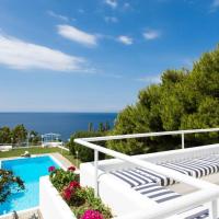 Beautiful, Private Villa by the Sea