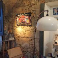 Dans L'Atelier Hostel