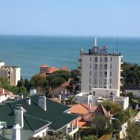 HomeySuite in Monte Estoril - Amazing Sea View