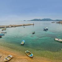 Beachfront Apartment Efthimia