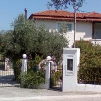 Serene Villa Mystras - a homey retreat in Mystras