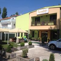  Garni Hotel Cosmopolitan 