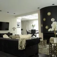 Rosellen Suites at Stanley Park, Vancouver - Promo Code Details