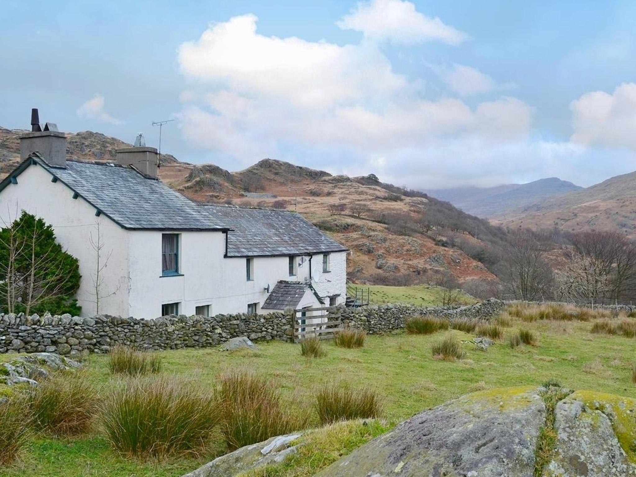 9 Cosy Uk Cottages For Christmas Booking Com