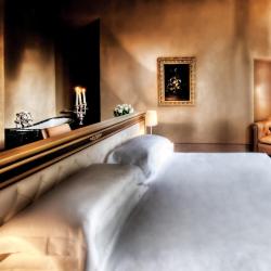 
See more romantic hotels
