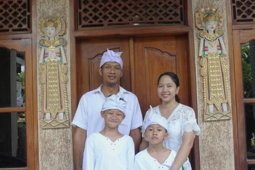 I Ketut Bagia Diniartha