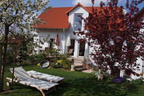 Guesthouse Karuna Haus Bad Windsheim Germany Booking Com