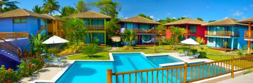 Apto com vista a piscina