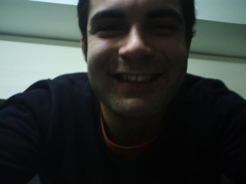 António