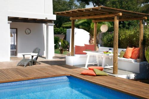 Villas SArgamassa (Spanje Santa Eularia des Riu) - Booking.com