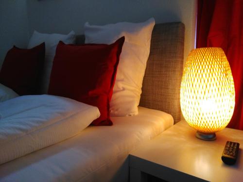INSIDE FIVE City Apartments