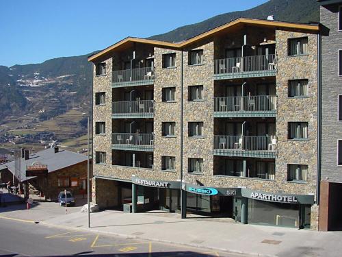 Aparthotel Shusski