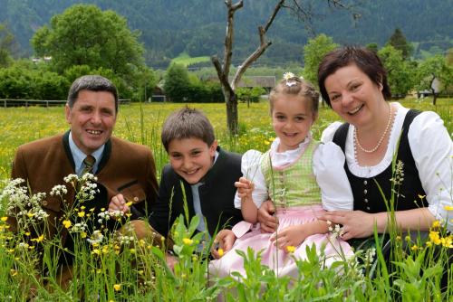 Familie Obernosterer