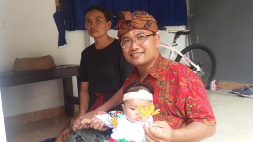 i gede tama istri dan anak ke 3