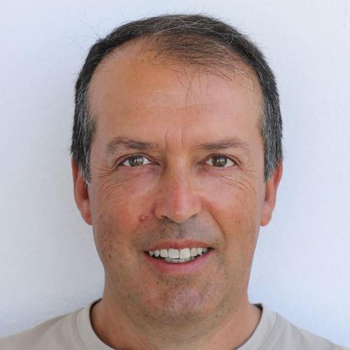 Sono Mauro, il vostro host! Benvenuti nella mia casa!