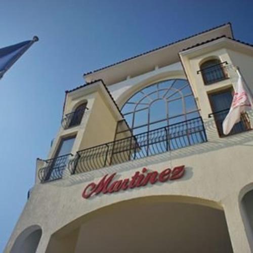 Aparthotel Martinez