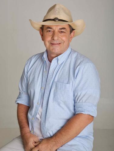 D´ávila, Carlos