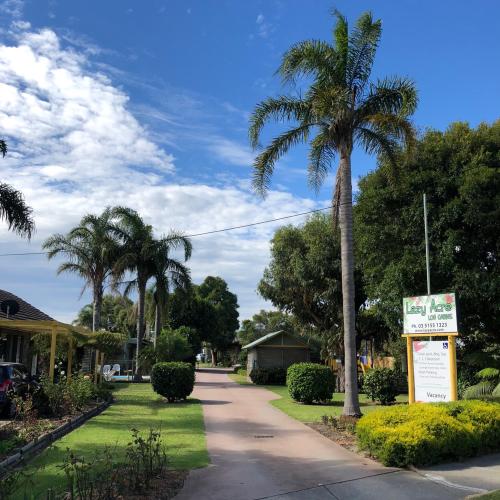 Condo Hotel Lazy Acre Log Cabins Lakes Entrance Australia