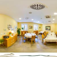 Hotel and guest house Triglav Dobrna